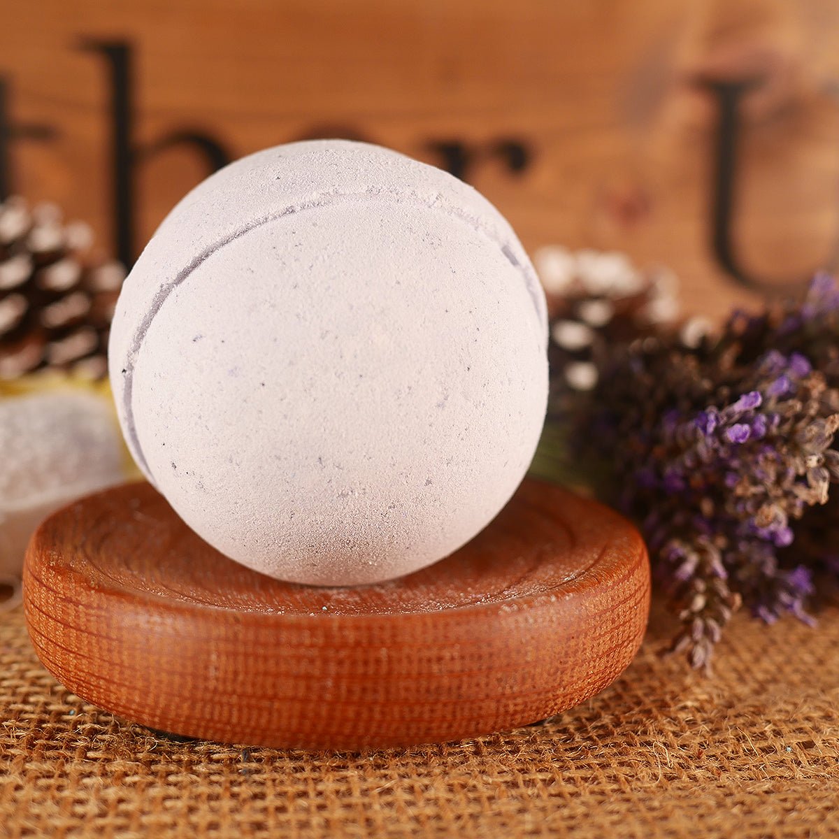 Lavender Bath Bomb 4oz Lather Up UK