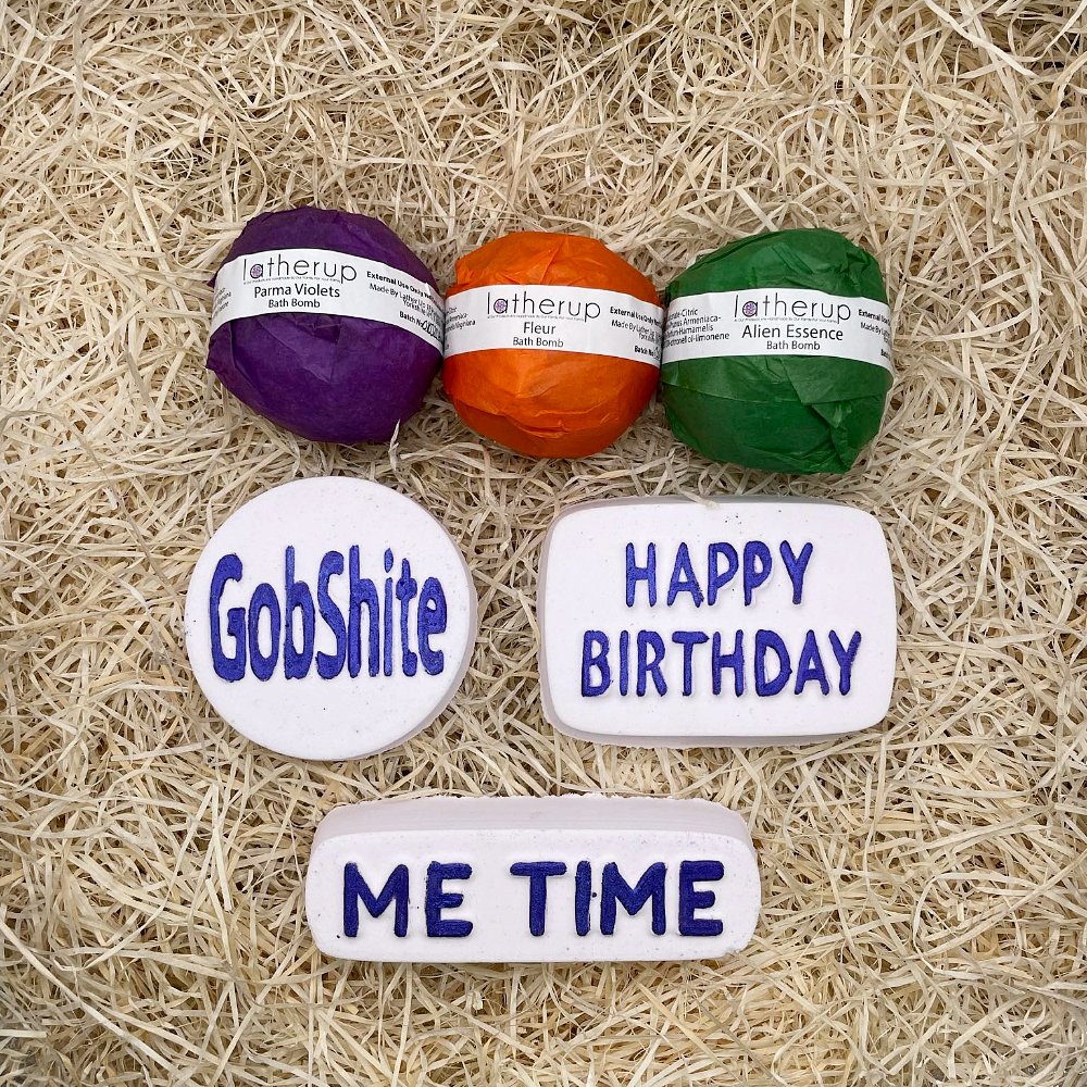 Women's Happy Birthday Bath Bomb Set - Inspired By Perfume