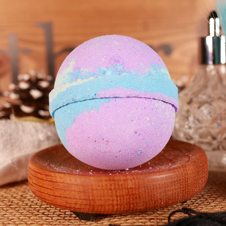 Be Delicious Bath Bomb 4oz Lather Up UK