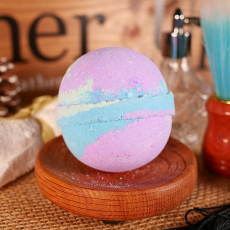 Be Delicious Bath Bomb 4oz Lather Up UK