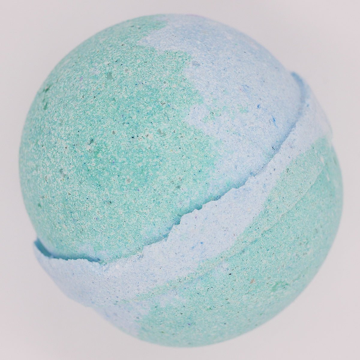 Blueberry & Jasmin Bath Bomb 4oz Lather Up UK