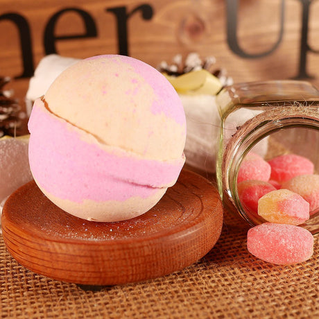 Rhubarb And Custard Bath Bomb 7oz Lather Up UK