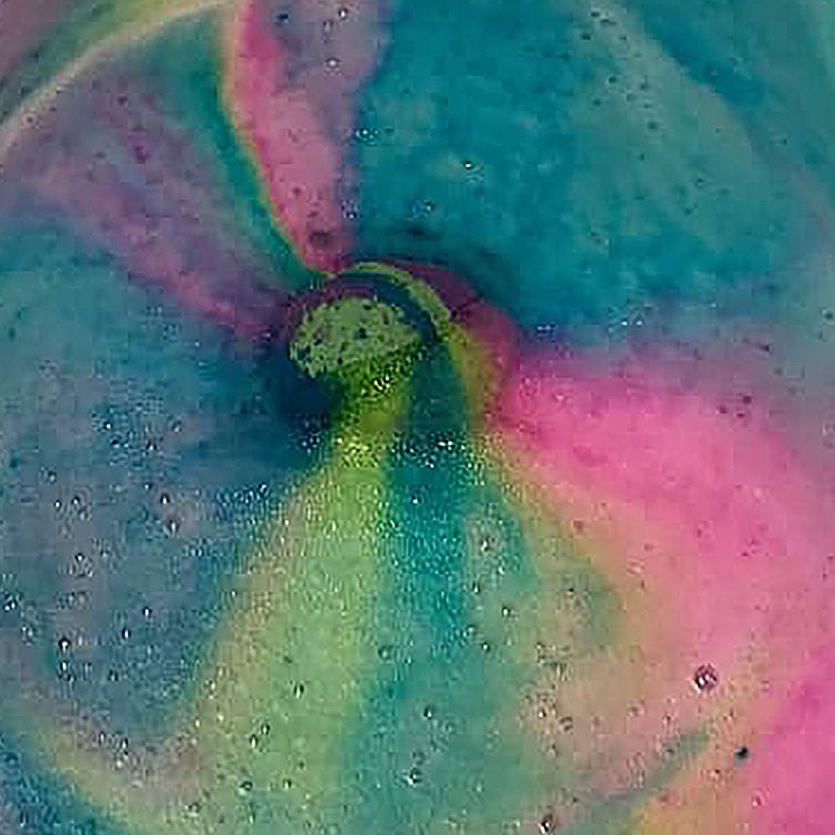 Be Delicious Bath Bomb 4oz Lather Up UK