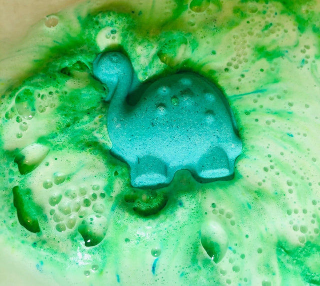 Dinosaur Long Neck Bath Bomb Lather Up UK